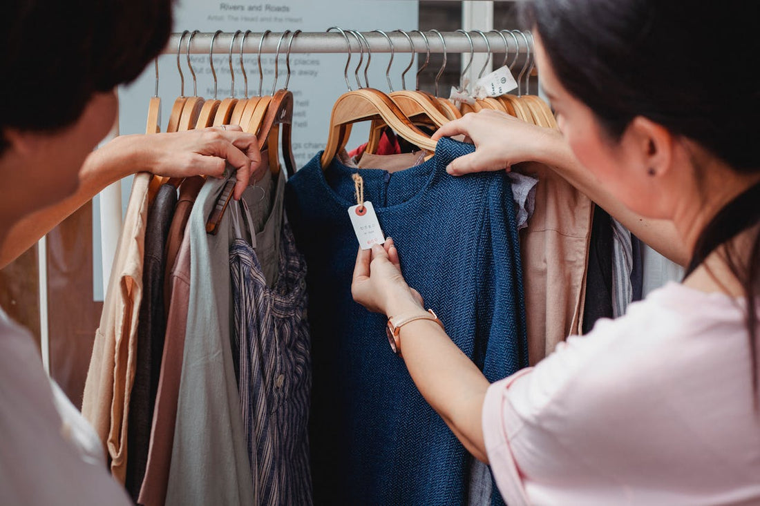 Clothing For Retail Stores - a comprehensive guide for entrepreneurs